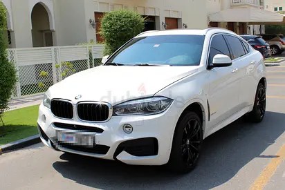 نمای دیگر بی ام و X6 xDrive35i 2016