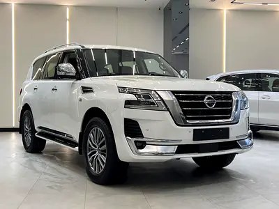 نمای دیگر نیسان پاترول LE پلاتینیوم سیتی 2021