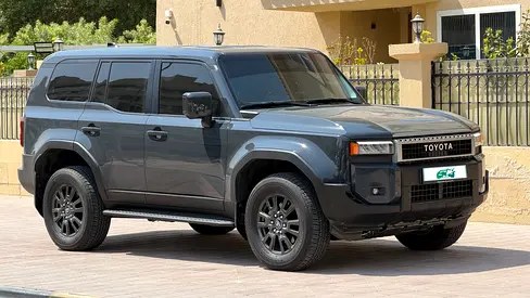 نمای دیگر تویوتا پرادو TXR 2025