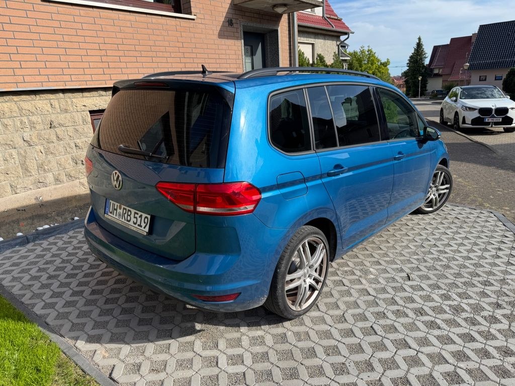 نمای دیگر فولکس واگن توران 1.6 TDI SCR کامفورتلاین کامفورتلاین