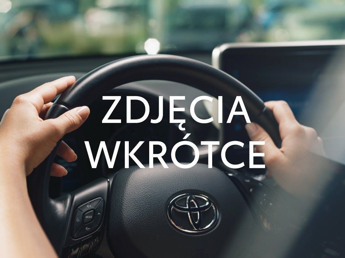 تویوتا پروایس ورسو 2.0 D4-D لانگ فمیلی