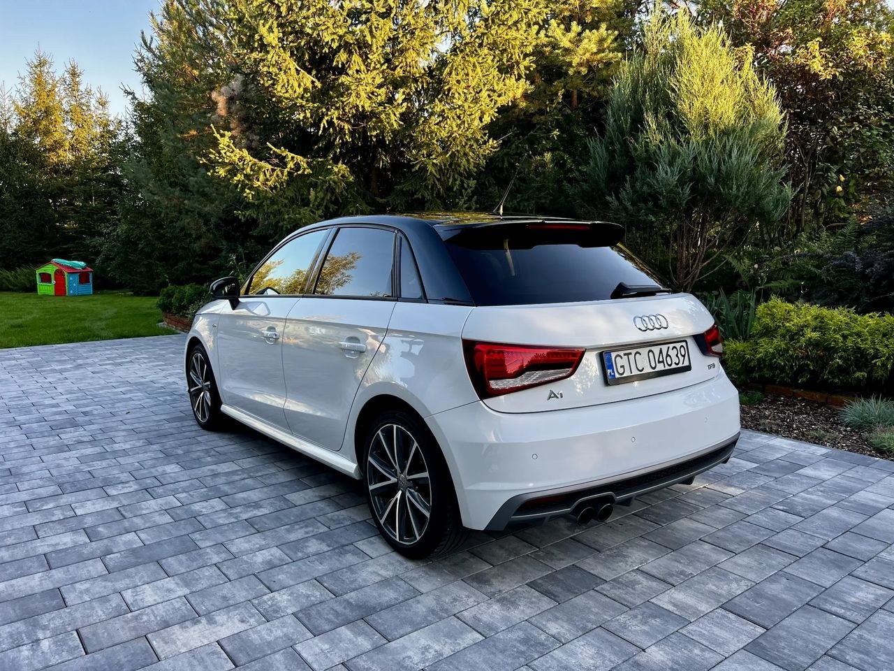 آئودی A1 اسپورتبک 1.4 TFSI S tronic